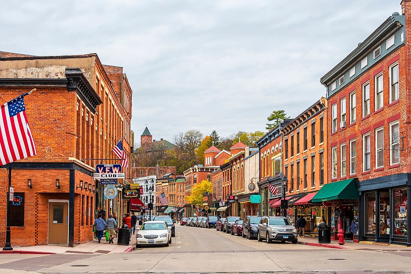 Main Street in historic Galena, Illinois. Nejdet Duzen / Shutterstock.com.