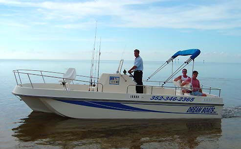 Dreamsurfer 230 Deck Boat